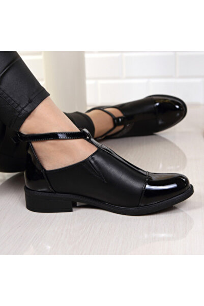 ZALYA Lightweight Casual Shoes - Synthetic Leather