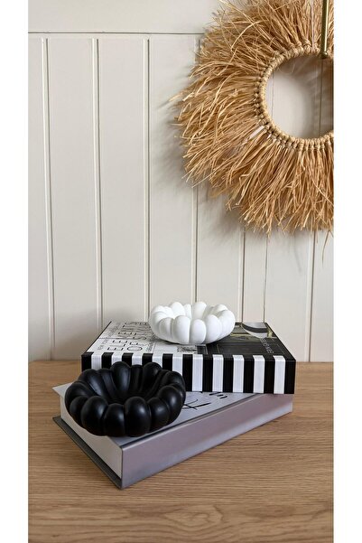 Porselian Set of 2 Knuckle Decorative Bowl Black and White Concrete Keychain and Jewelry Dish 13X13