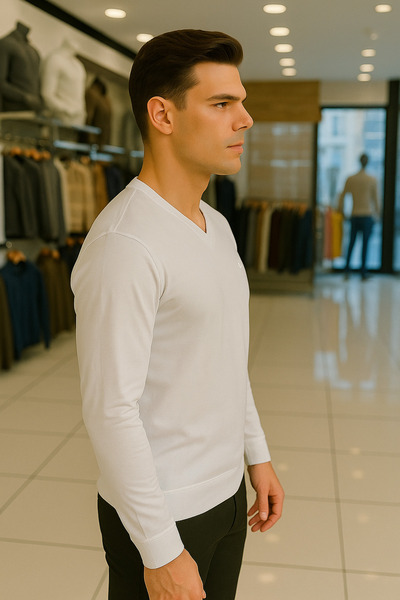 Maccali Men's Casual Basic Loose White Long Sleeve V-Neck Sweater