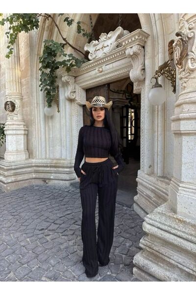 aytenli O-Neck Cropped Top with Elastic Tie-Up Pants with Pockets and Tassels Set