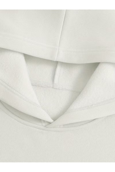 LAYORA Men's Loose Cut Moon Thief Printed Pocket Hooded Sweatshirt, Autumn/Winter