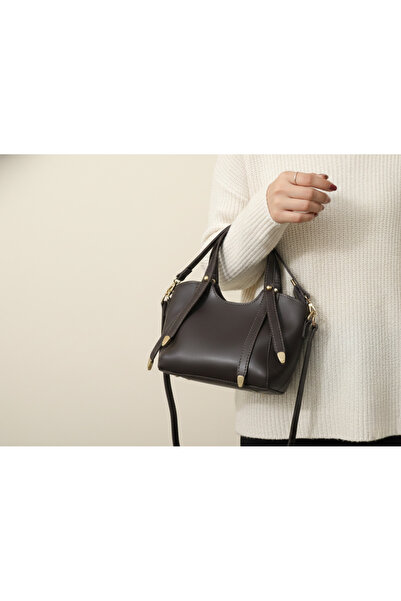 SEVMİNE حقيبة يد وكتف نسائية صغيرة أنيقة باللون البني |   تفاصيل ذهبية |   27...