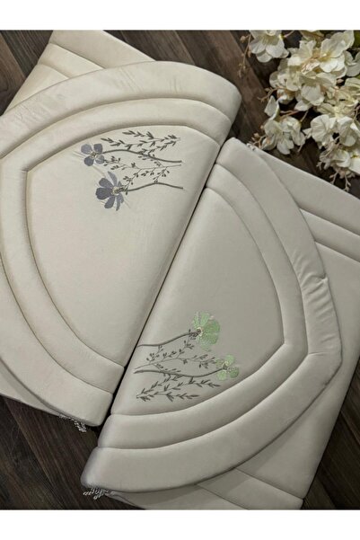 Generic Plain two-piece rug with comfortable foam padding