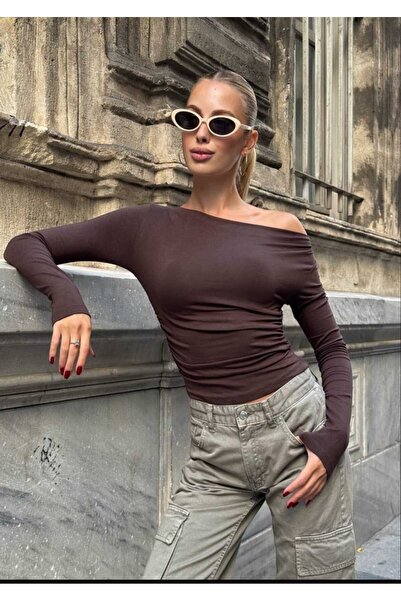 Azra Moda Style Women's Gathered Side Open Neck Blouse