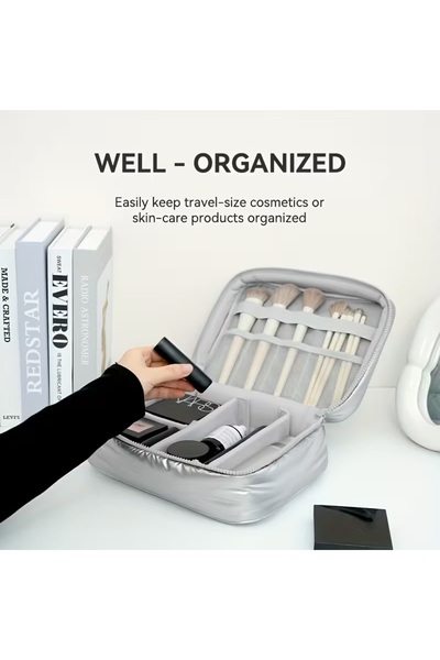 Generic Padded cosmetic bag with a waterproof, organized design