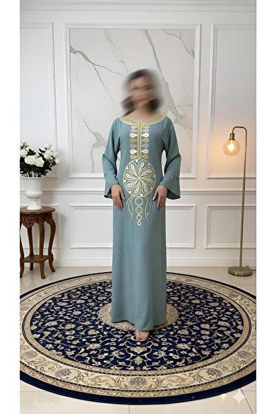 ISHRAQAT AL-AMAL Elegant dress with luxurious gold embroidery