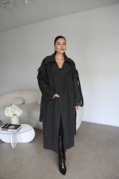 Julidress Palton lung premium căptușit supradimensionat (BOL) cu detaliu de m...