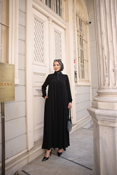 KADEEM Plis Medina Silk Black Ferace cu Robă