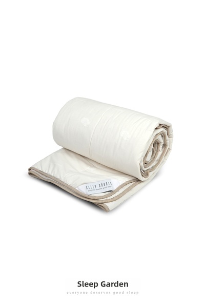 Sleep Garden Вълнен юрган Vera Wool King Size с текстилна чанта
