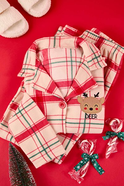 Trendyol Curve Red Embroidered Plaid Fleece Winter Knitted Pajamas Set Tbbaw26Ai00005
