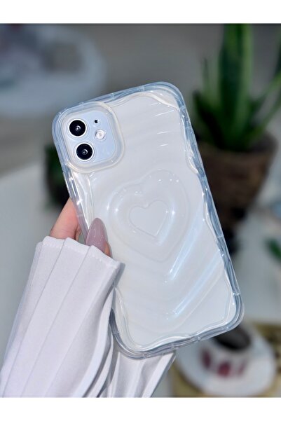 Go Aksesuar Apple Iphone 11 Uyumlu 3D Kalp Kabartma Desenli Darbe Önleyici Kamera Korumalı Şeffaf Silikon Kılıf
