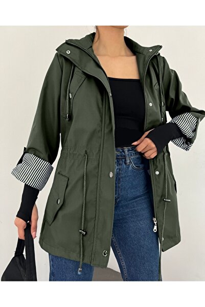 Modamorfo Krátký trenckot s kapucí a detailem kapsy -khaki