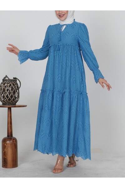 Modamorfo فستان حياكة دانتيل مبطن بتفاصيل دانتيل - أزرق