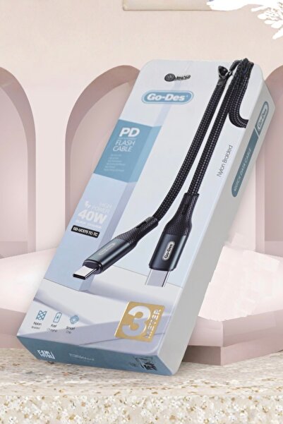 Go-Des type-C to type-C 3m CABLE UC-575