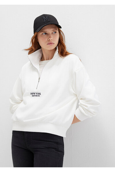 Mavi Semi-Zipper Back Printed Ecru Sweatshirt 1S10502-70057