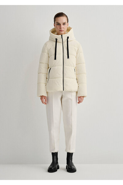 Mavi Φουσκωτό παλτό Ecru με κουκούλα 1110043-83043