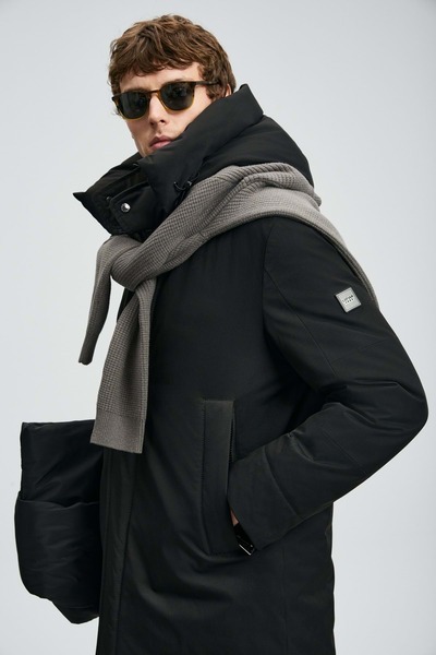 Lufian 112120257 Donald Goose down Men's Coat Black