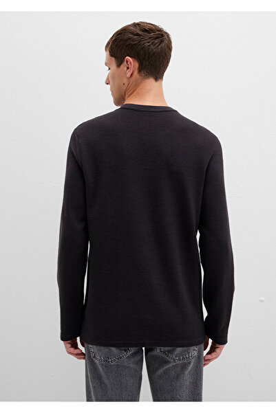 Mavi Μακρυμάνικο μαύρο μπλουζάκι με υφή Slim Fit / Slim Fit 064622 -21842