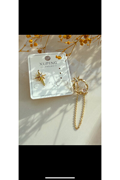 Blotch Stylish and Unique Style Modern Teki Pendant Chain Detail Earrings