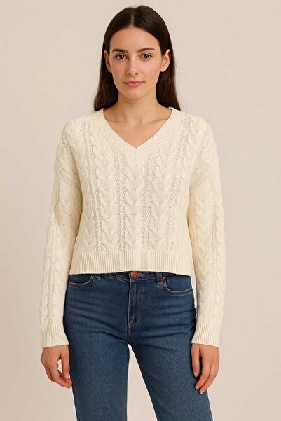 Alola V-Neck Knitted Patterned Knitwear Sweater