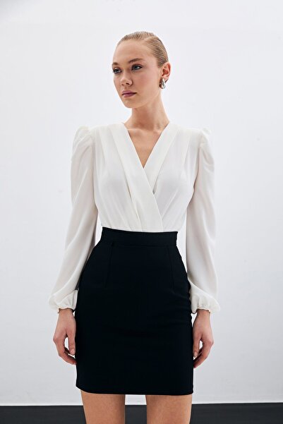 Sateen Dvouřadé polstrované body