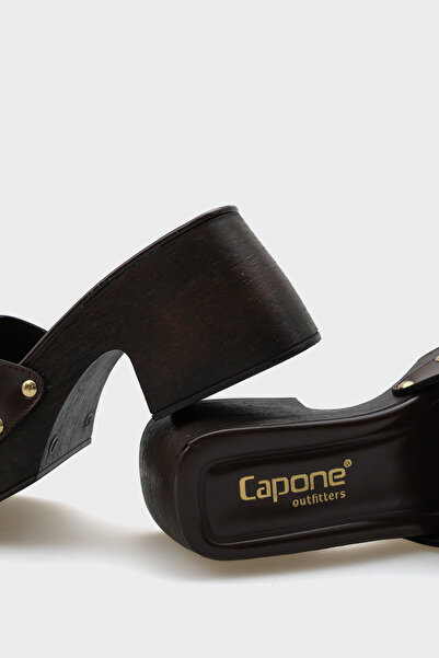 Capone Outfitters Mercy Single Strap Women's Sabo