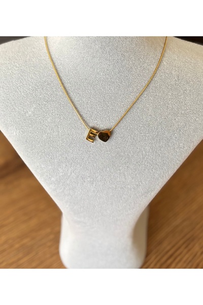 Mirenya Kalpli Harf Kolye E