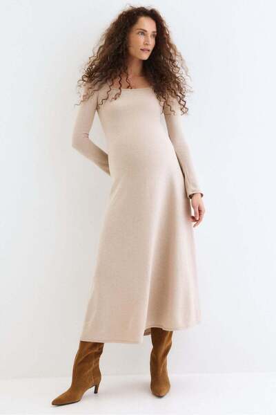 H&M فستان ماما محبوك بشكل جيد