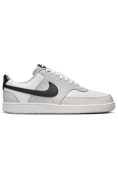 Nike حذاء رياضي كورت فيجن لو للجنسين باللون الرمادي