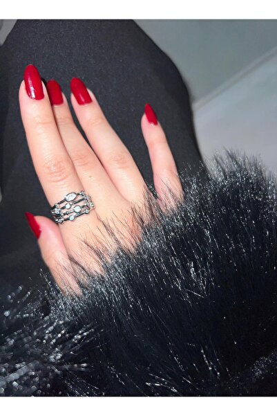 Kius خاتم ذهبي بتصميم حجر واحد