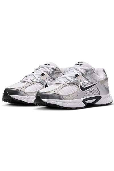Nike حذاء رياضي V5 Rnr Gs Hq6411 للجنسين باللونين الأبيض والأسود