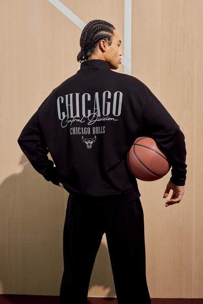 DeFacto Defactofit Nba Chicago Bulls Oversized Wide Fit Mock Neck Zipper Sweatshirt F9813Ax25Au