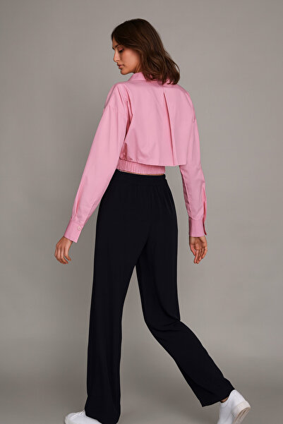 Charm in Urban Anvelop Crop Gömlek