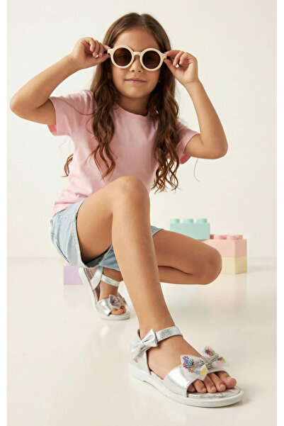 Moda Lime صنادل للفتيات الصغيرات مزينة بفيونكة حجرية ونعال مرنة من الفيلكرو