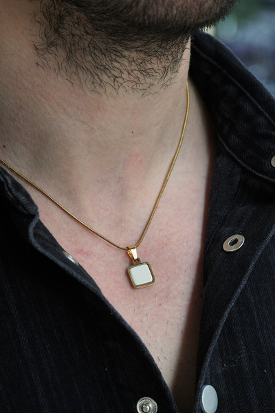 Fjellor Marigold Erkek Minimal Kare Beyaz Oniks Doğal Taş Uçlu Gold Renk Çeli...