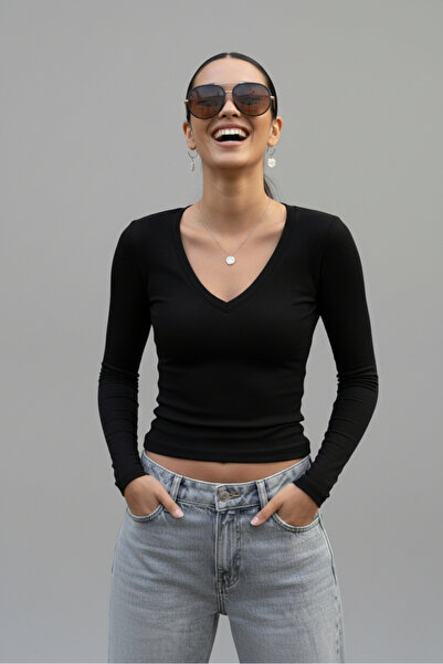 Windy Island Bluză pentru femei cu decolteu în V cu basic degete