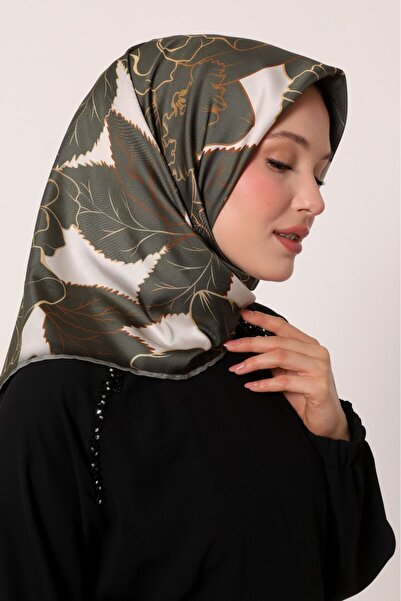 Levidor Trend Twill Scarf Special Design Rose Garden Pattern