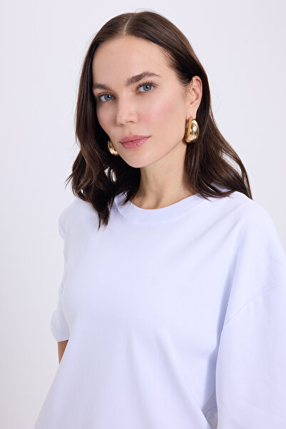 Tudors Women's Oversize Wide Cut 100% Cotton Soft Textured Basic Crew Neck White T-Shirt