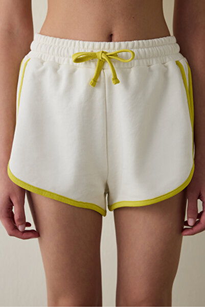 Penti Light Beige Antalya Cucumber Oversize Regular Waist Tie Detail Shorts - Inspired by Flora
