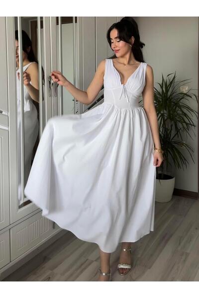 AB LOOKS Kadın Beyaz Korse Görünümlü Askılı Dekolteli Kloş Çan Uzun Yazlık El...