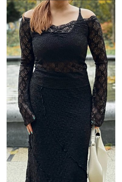 MAXLEVEL MODA Strapless Collar Unlined Transparent Lace Blouse