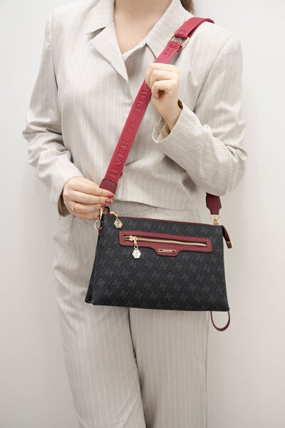 Silver Polo حقيبة كروس نسائية باللون الأسود - الأحمر الداكن SP1129