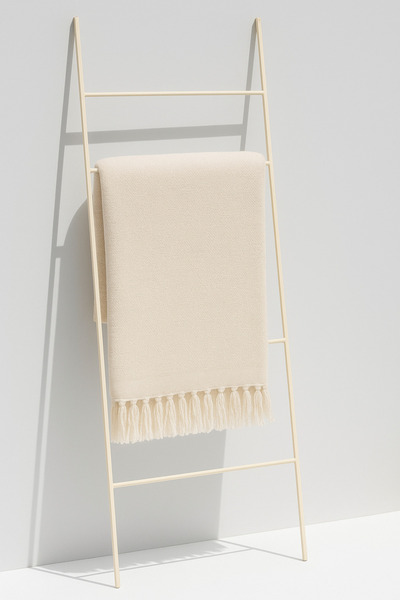 CASA NESTİ Metal Merdiven Askılık Battaniye Havlu Askılığı Dekoratif Askılık