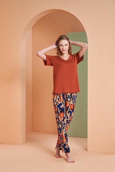 PJS Дамски пижамен комплект с къс ръкав и V-образно деколте с шарка на плочки