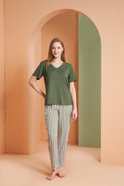 PJS بدلة بيجامة نسائية مخططة برقبة على شكل حرف V ونصف كم