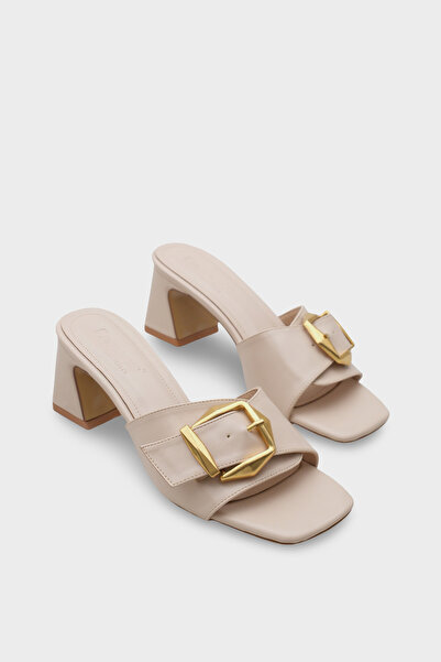 Capone Outfitters Susanne Women's Mid-Heeled Metal Buckle Slippers