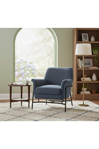 DEC13 A stylish modern chair that combines comfort and elegance