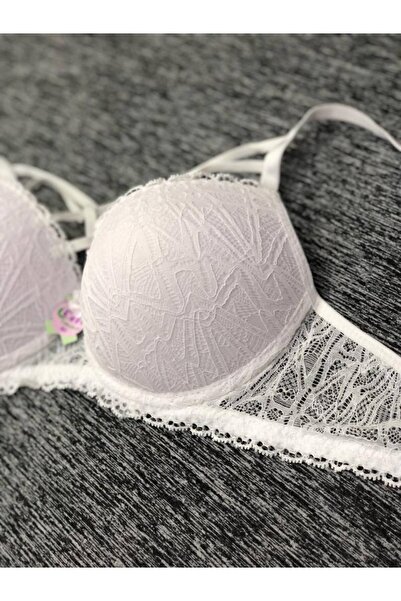 Ebru Lingerie رباط متقاطع من الدانتيل غير المدعوم من Ebru