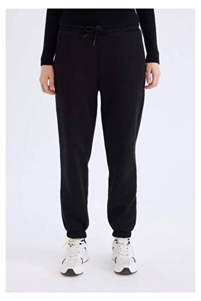 DeFacto Γυναικείο μαύρο παντελόνι Jogger Fit S7370AZ/BK81