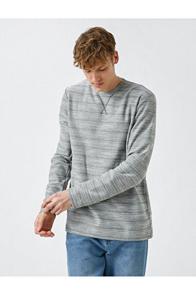 Koton Pulover Slim Fit Basic
